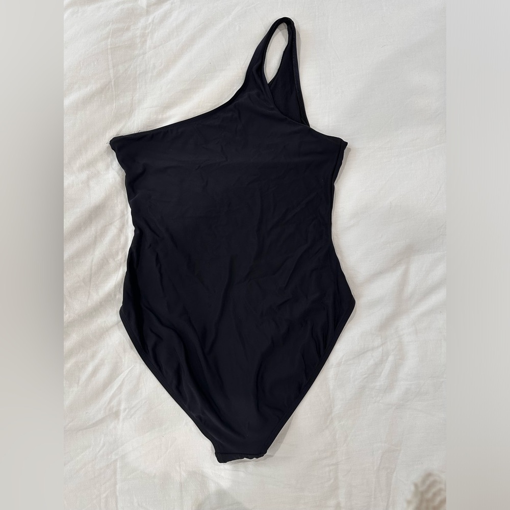 Norma Kamali- One Shoulder Black One Piece - Picture 2 of 3